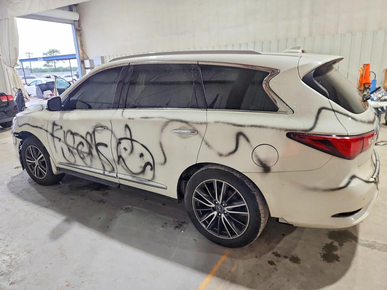 2017 INFINITI QX60