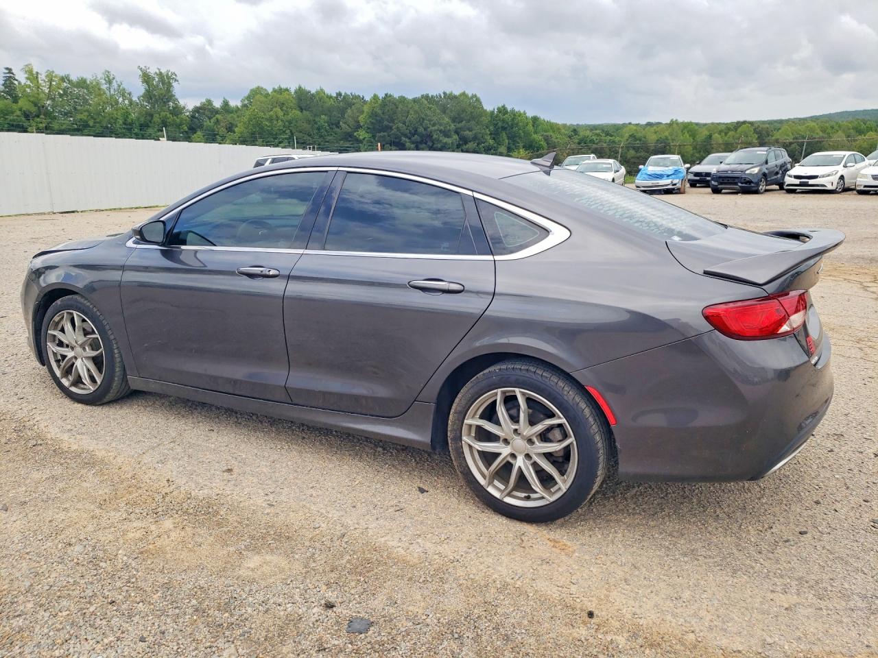 2015 CHRYSLER 200