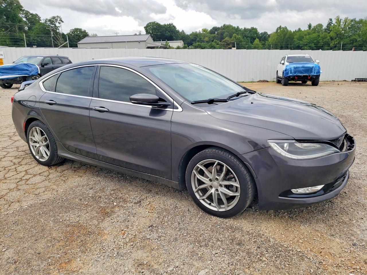 2015 CHRYSLER 200