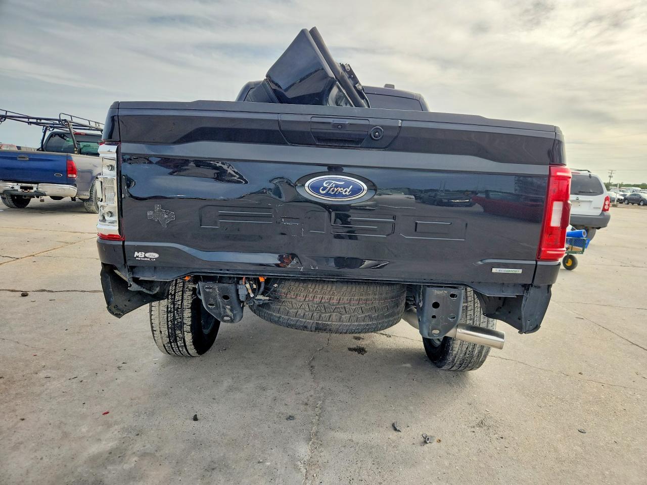 2023 FORD F150