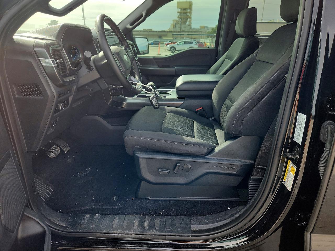 2023 FORD F150