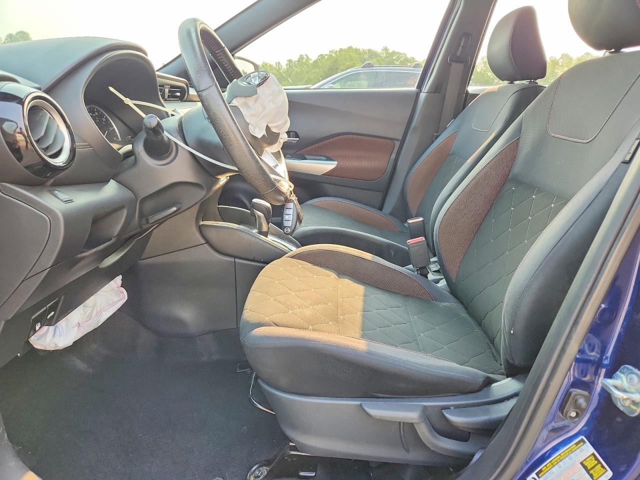 2019 NISSAN KICKS