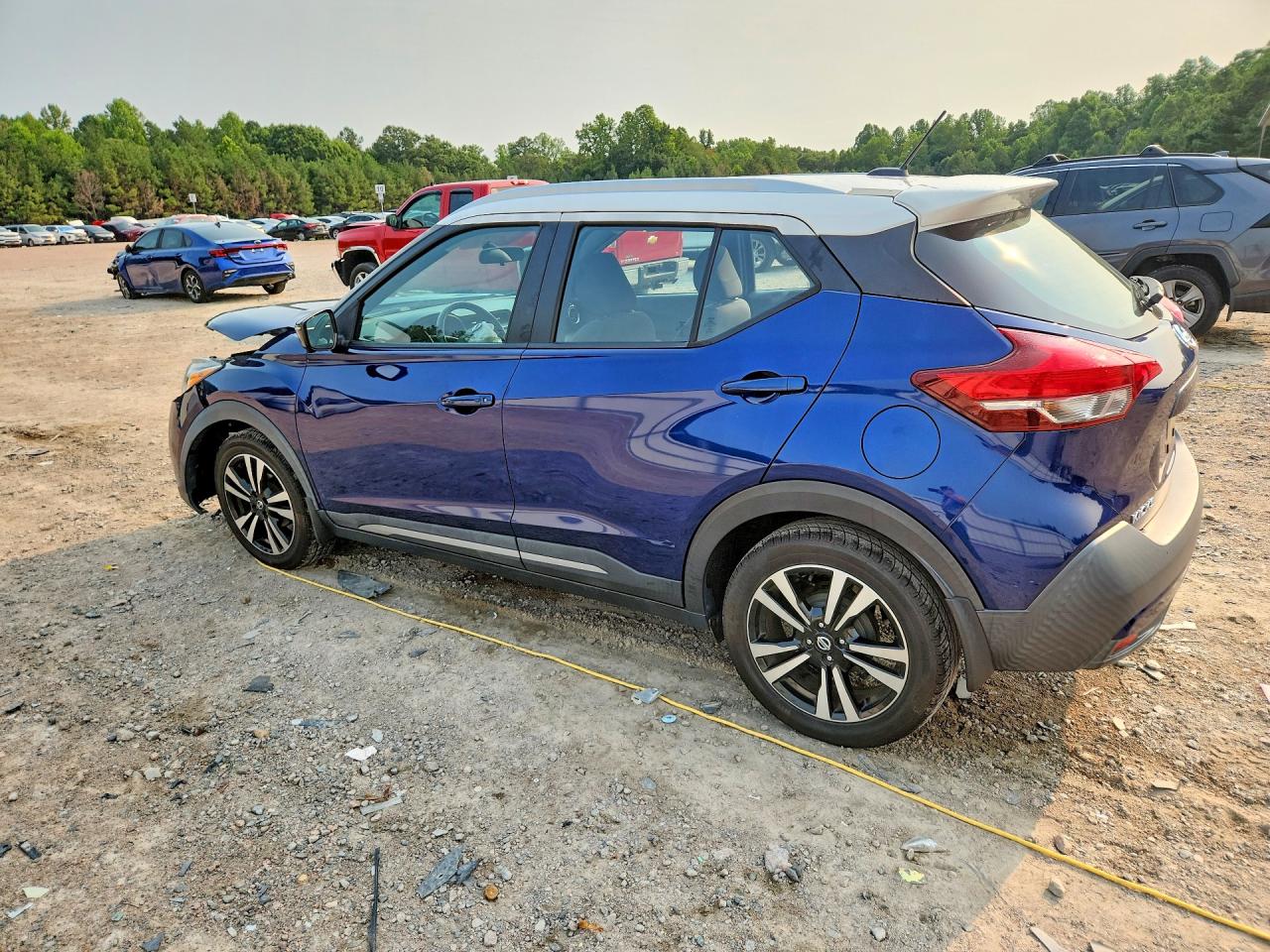 2019 NISSAN KICKS