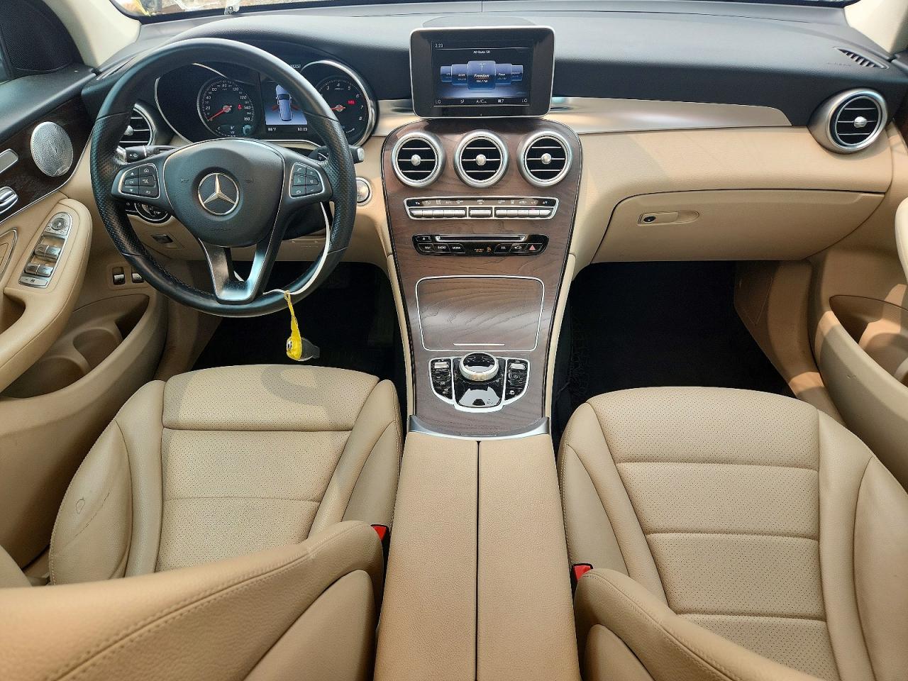2019 MERCEDES-BENZ GLC-CLASS