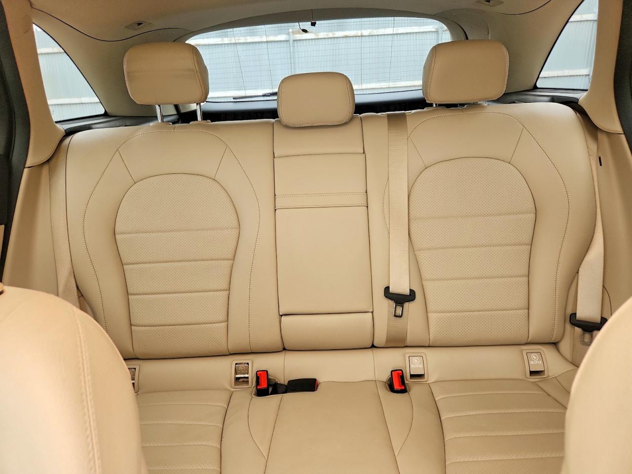 2019 MERCEDES-BENZ GLC-CLASS