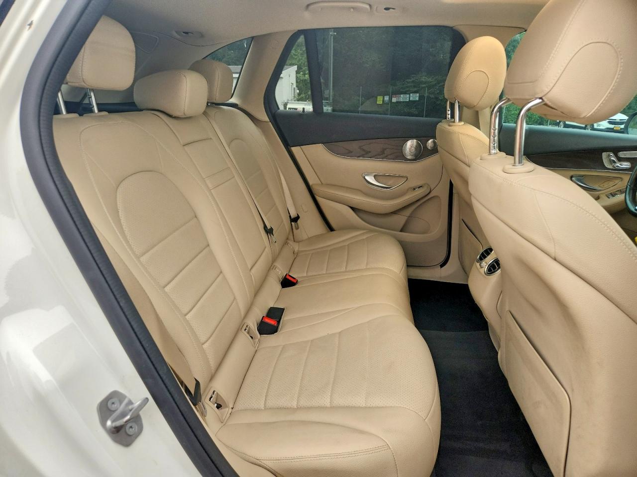 2019 MERCEDES-BENZ GLC-CLASS