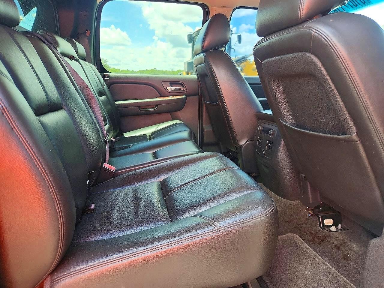 2011 CHEVROLET AVALANCHE