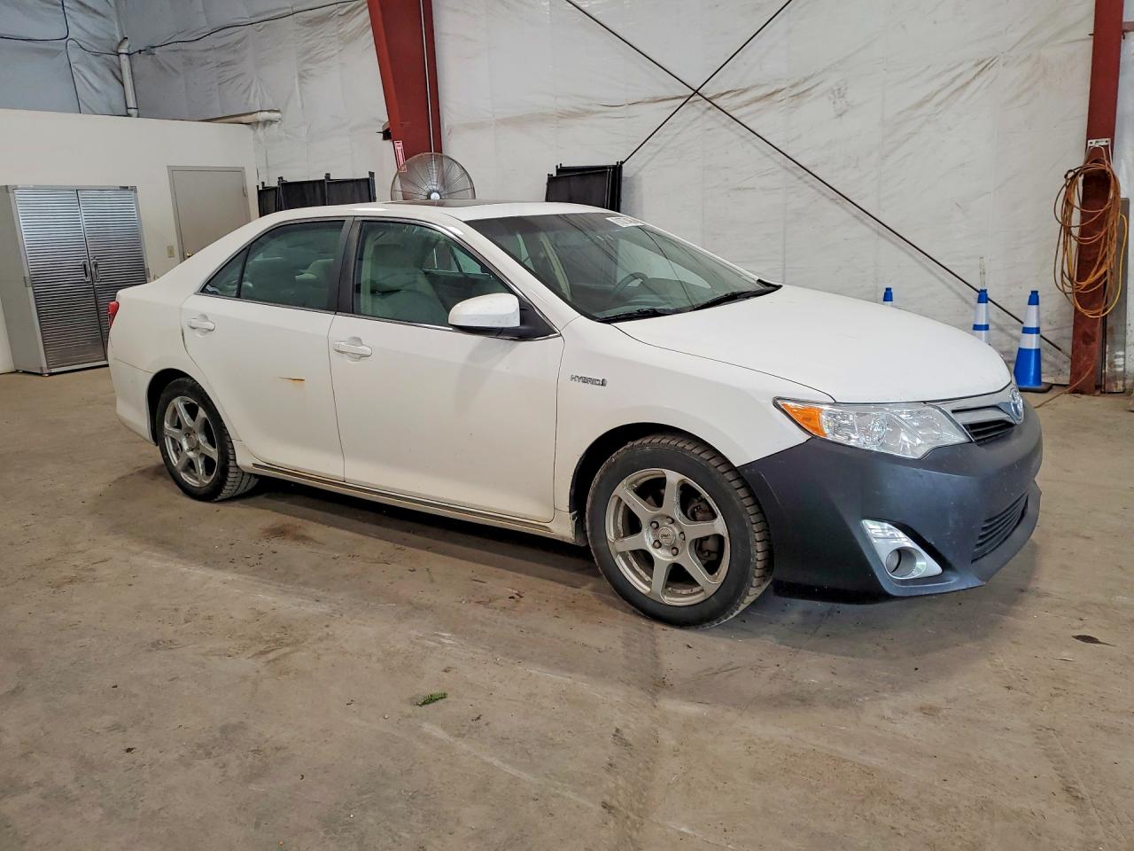 2012 TOYOTA CAMRY SOLA