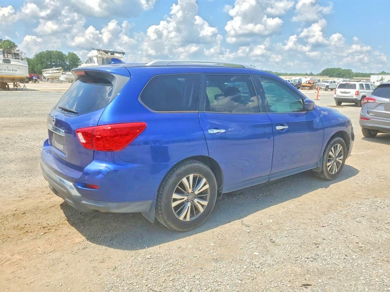 2019 NISSAN PATHFINDER