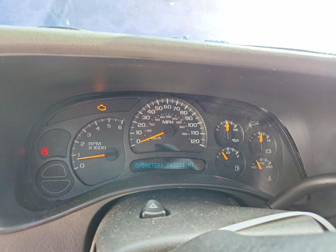 2004 CHEVROLET SILVERADO