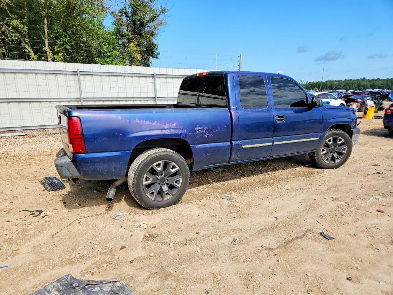 2004 CHEVROLET SILVERADO