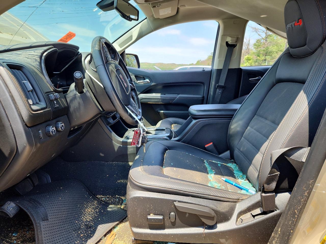 2022 GMC CANYON