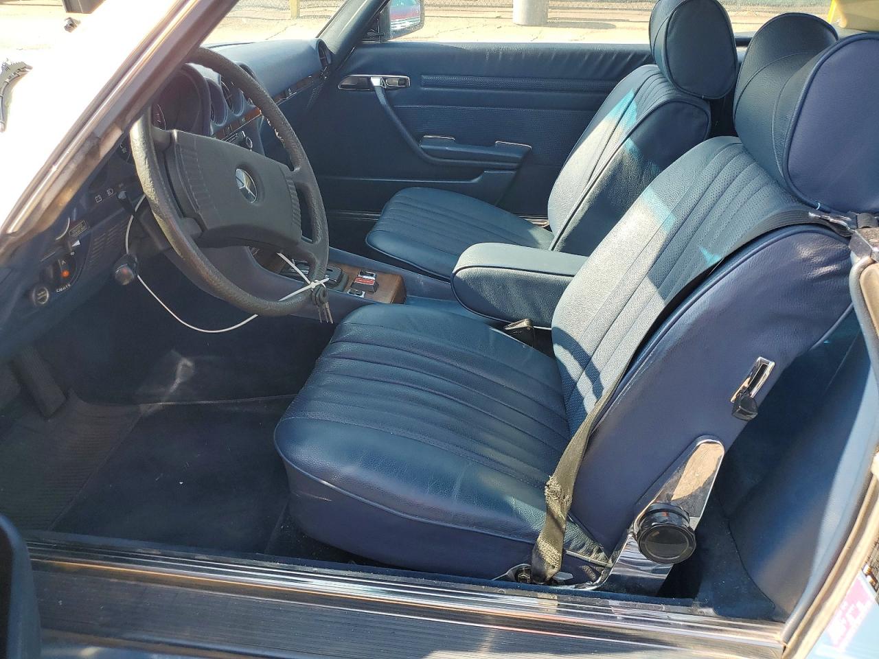 1979 MERCEDES-BENZ 450-CLASS
