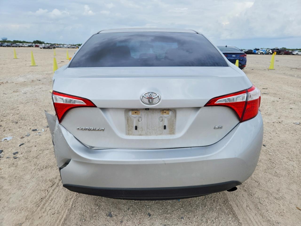 2016 TOYOTA COROLLA