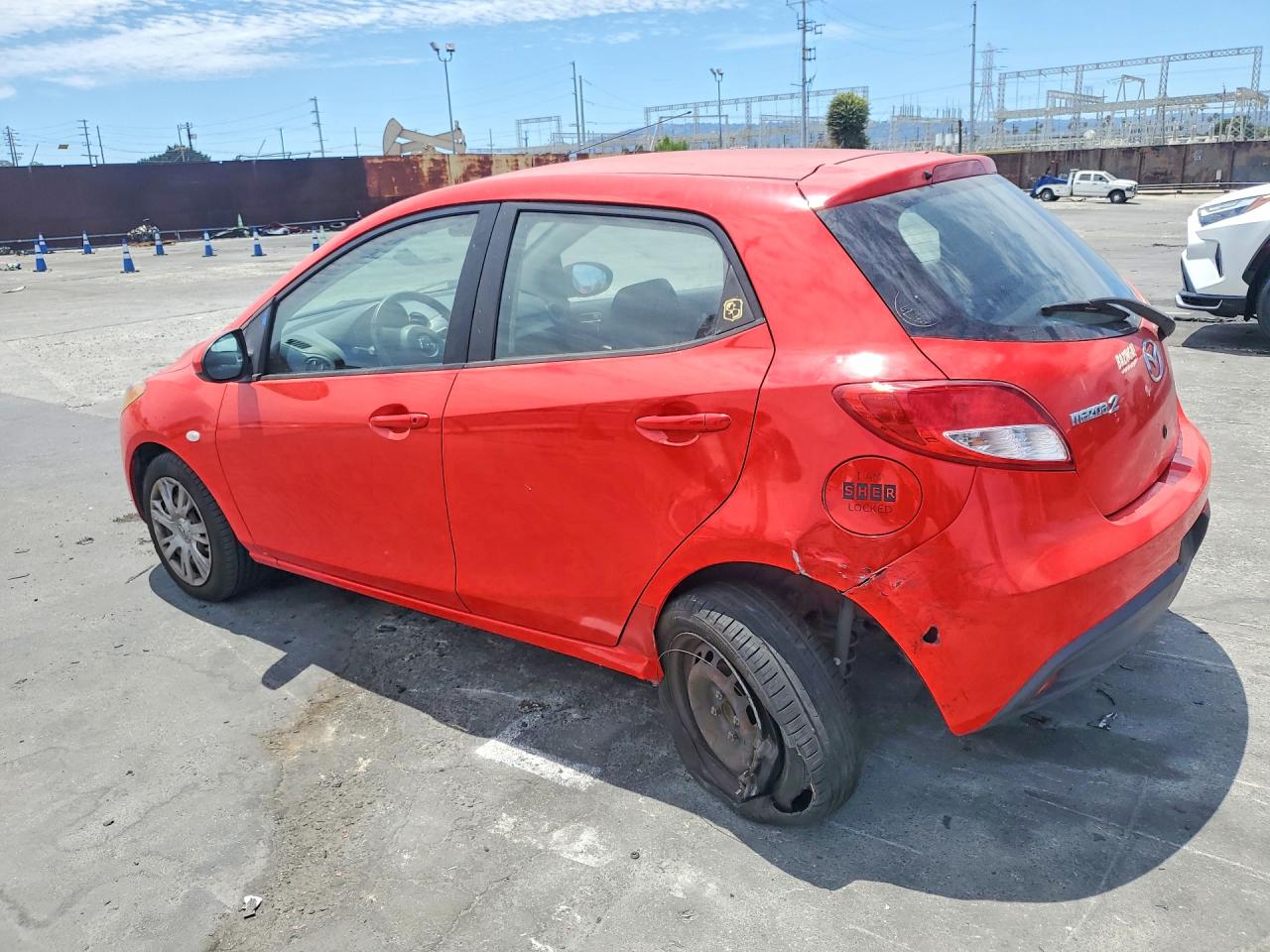 2014 MAZDA 2