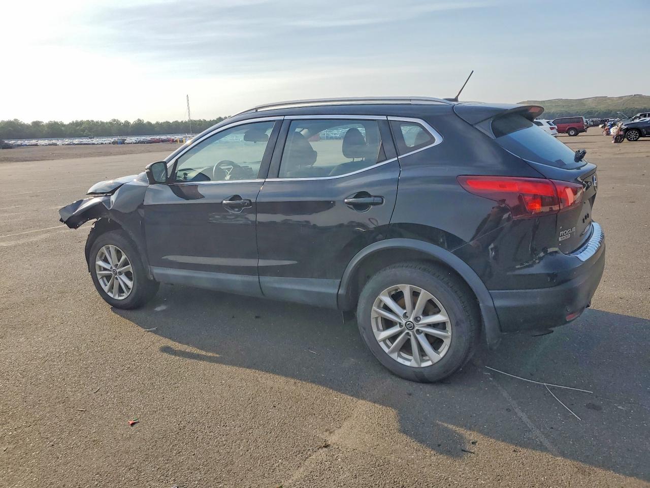 2019 NISSAN ROGUE