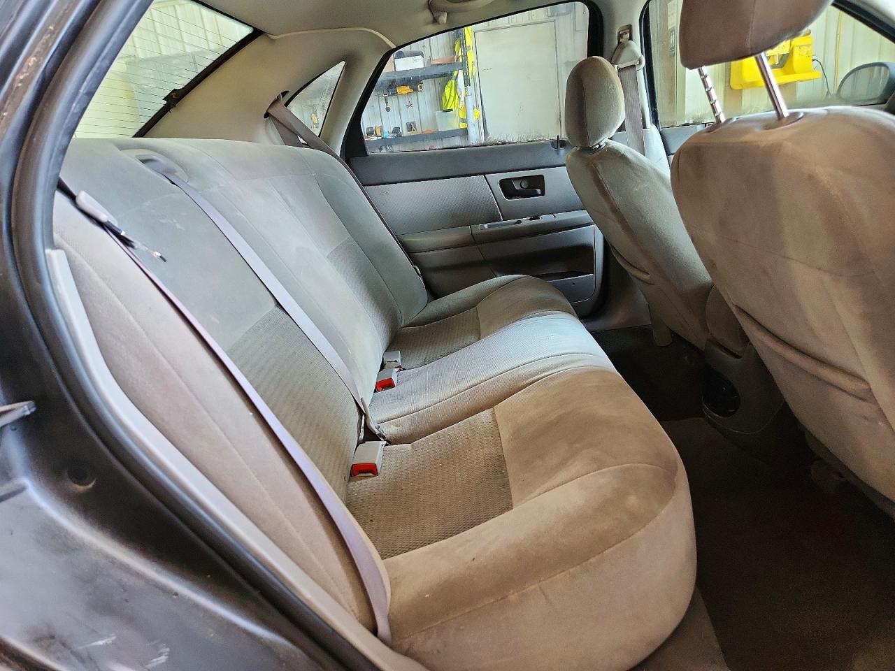 2006 FORD TAURUS