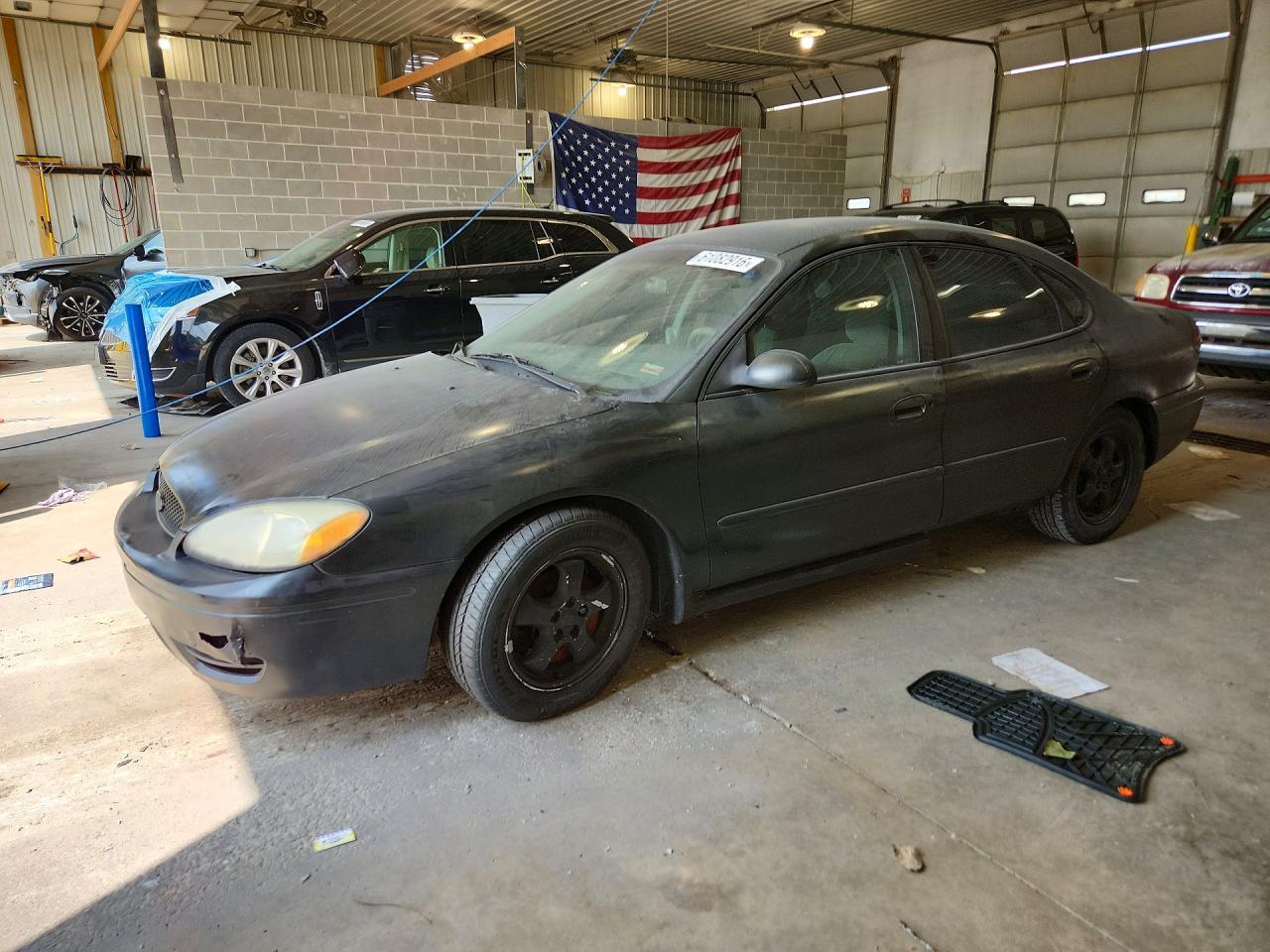 2006 FORD TAURUS