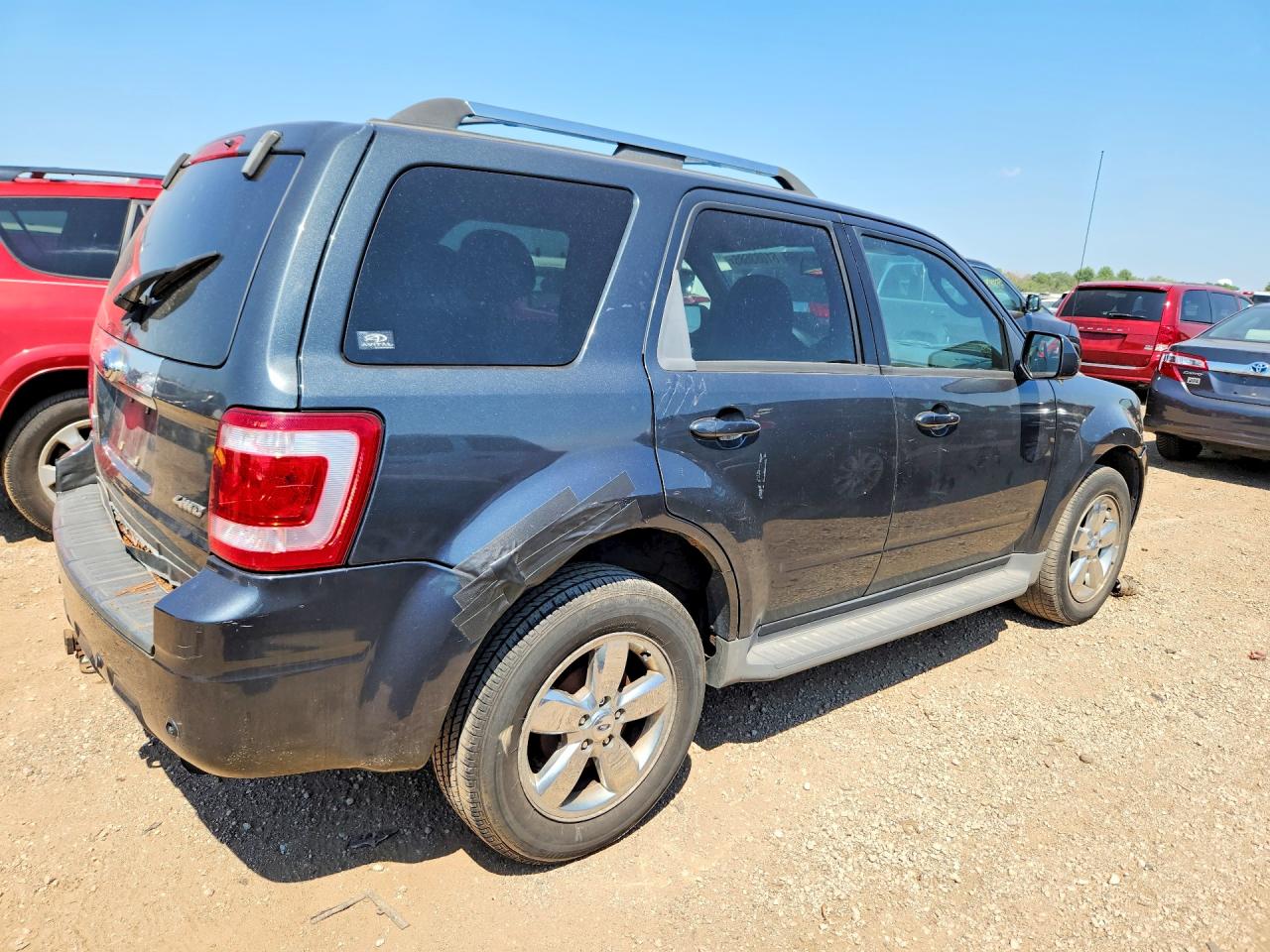 2009 FORD ESCAPE