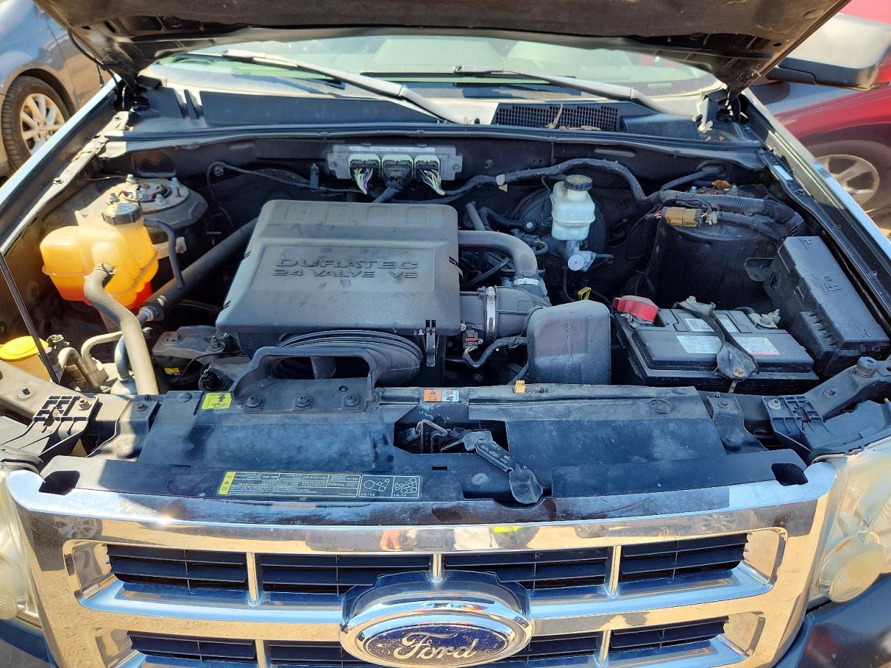 2009 FORD ESCAPE