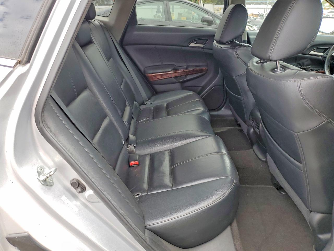 2010 HONDA ACCORD