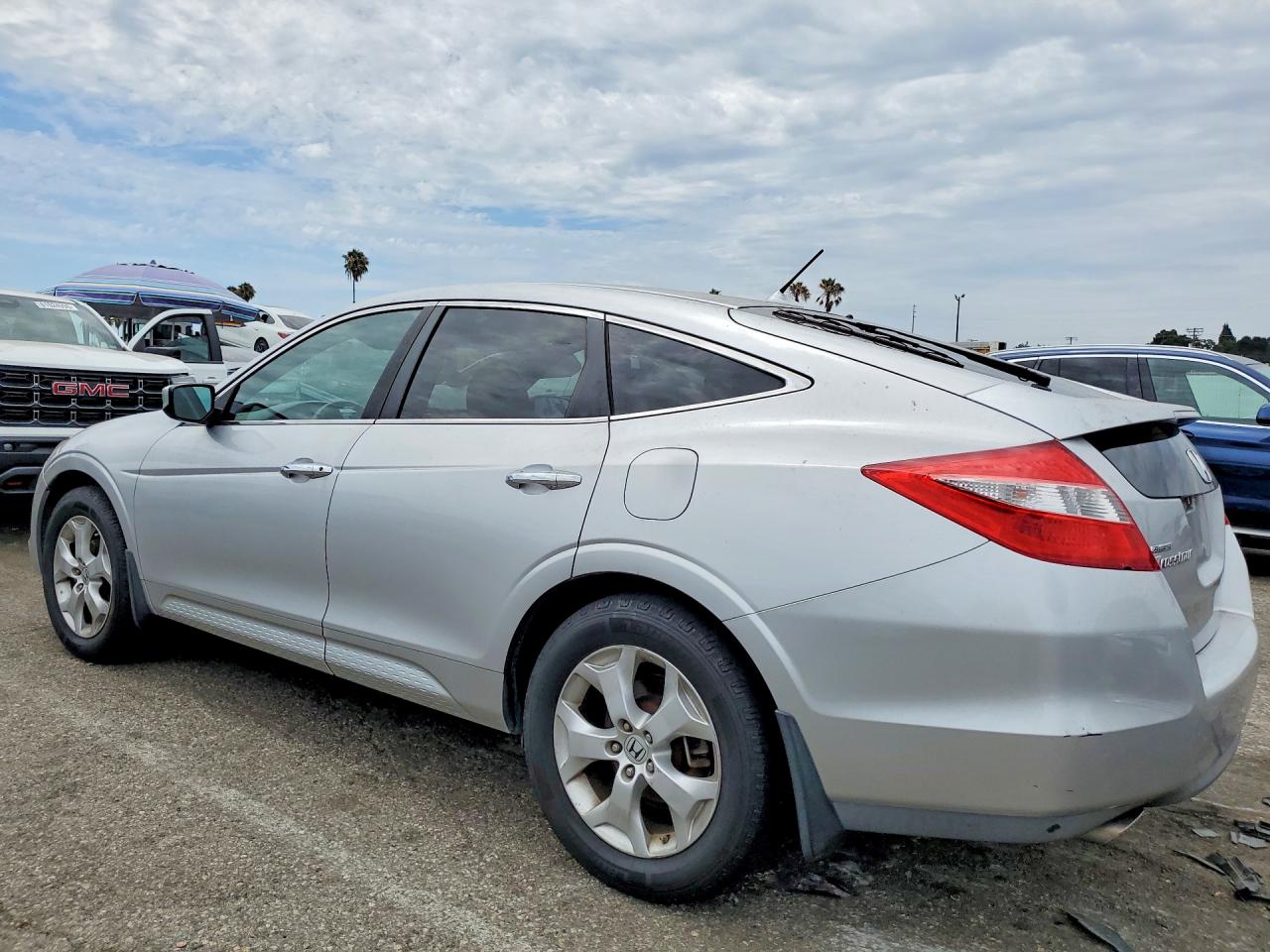2010 HONDA ACCORD