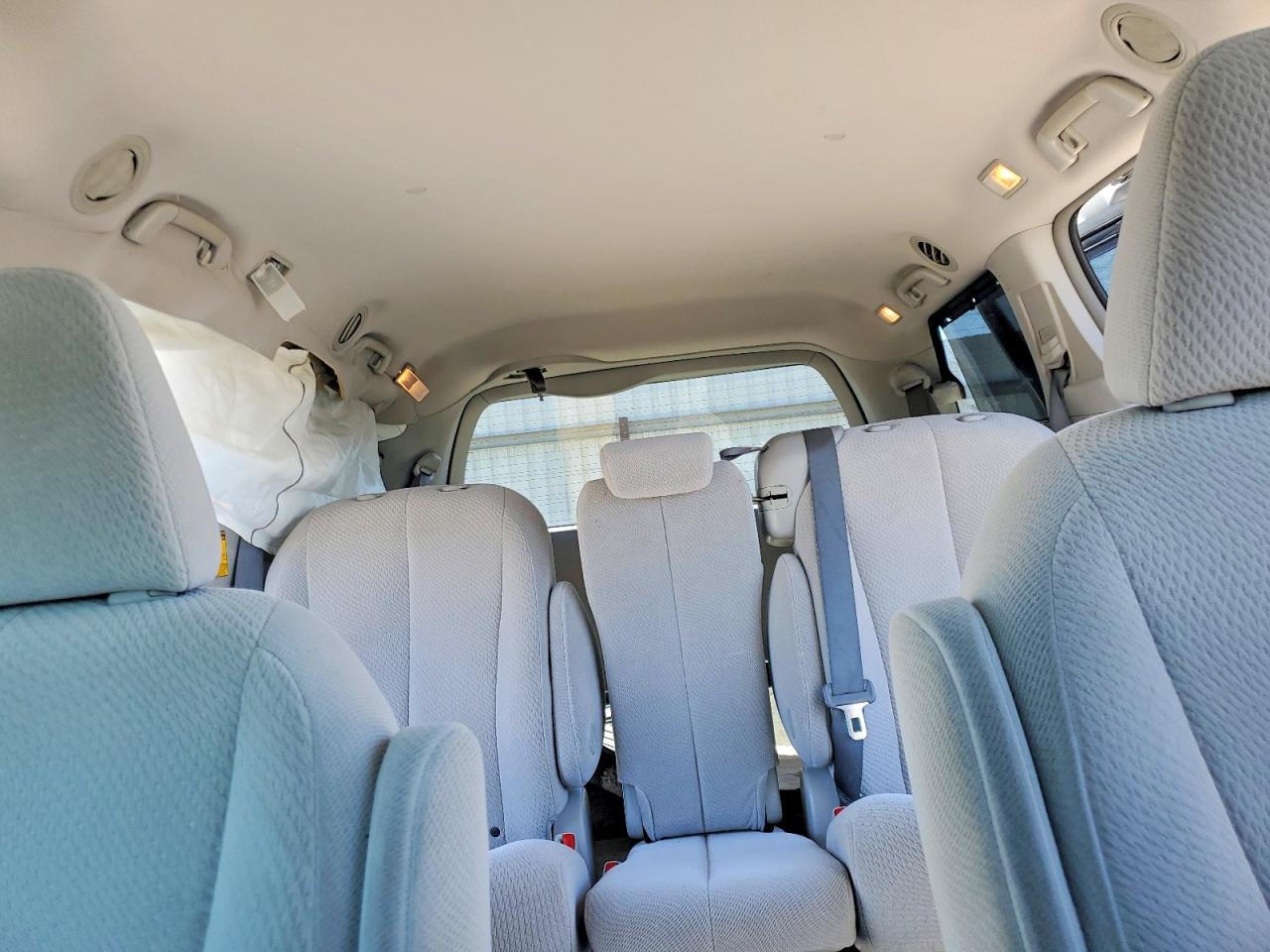 2014 TOYOTA SIENNA