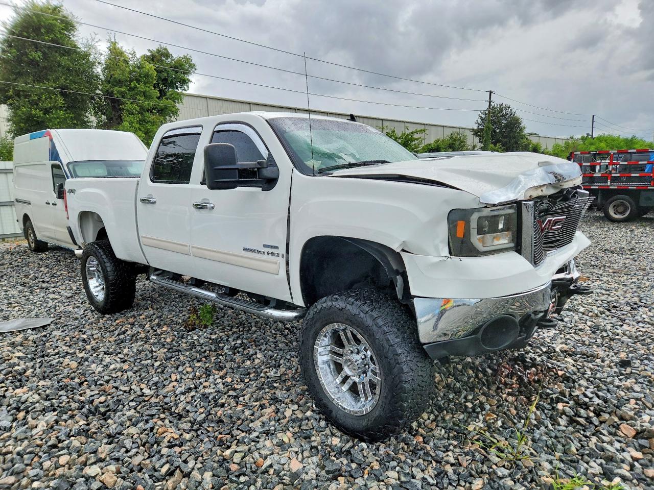 2007 GMC SIERRA