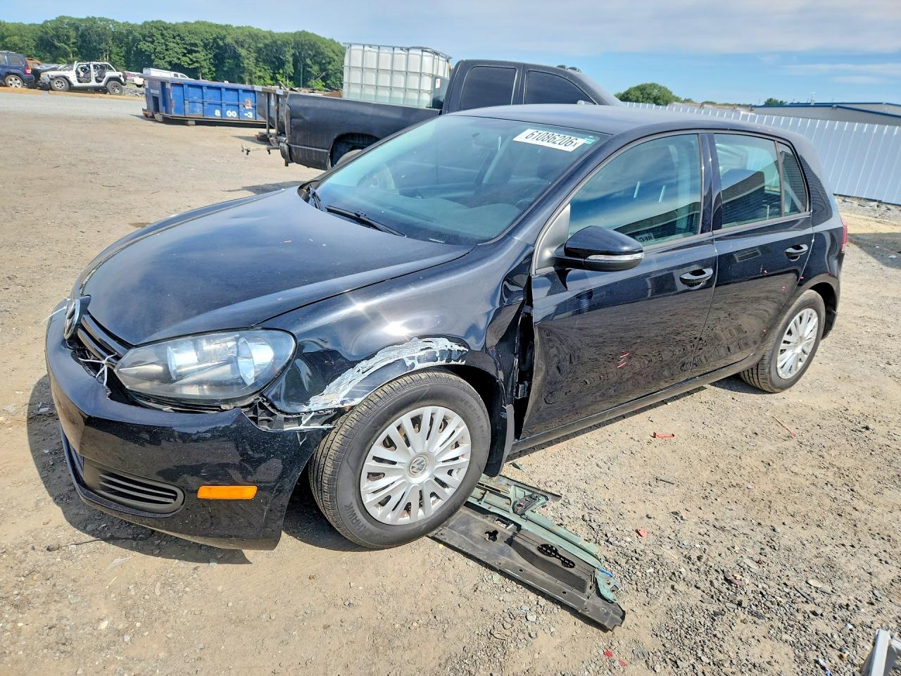2013 VOLKSWAGEN GOLF