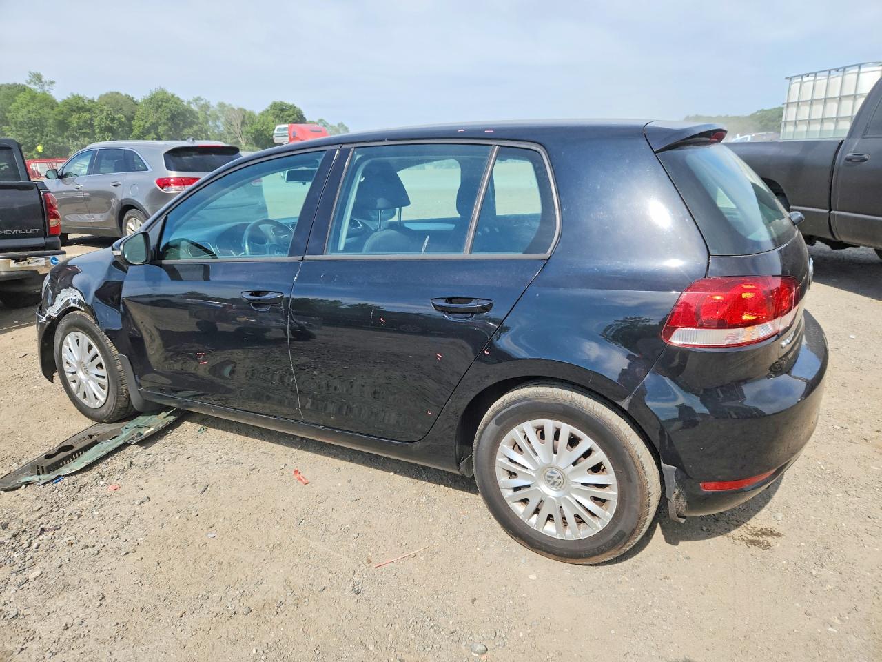 2013 VOLKSWAGEN GOLF