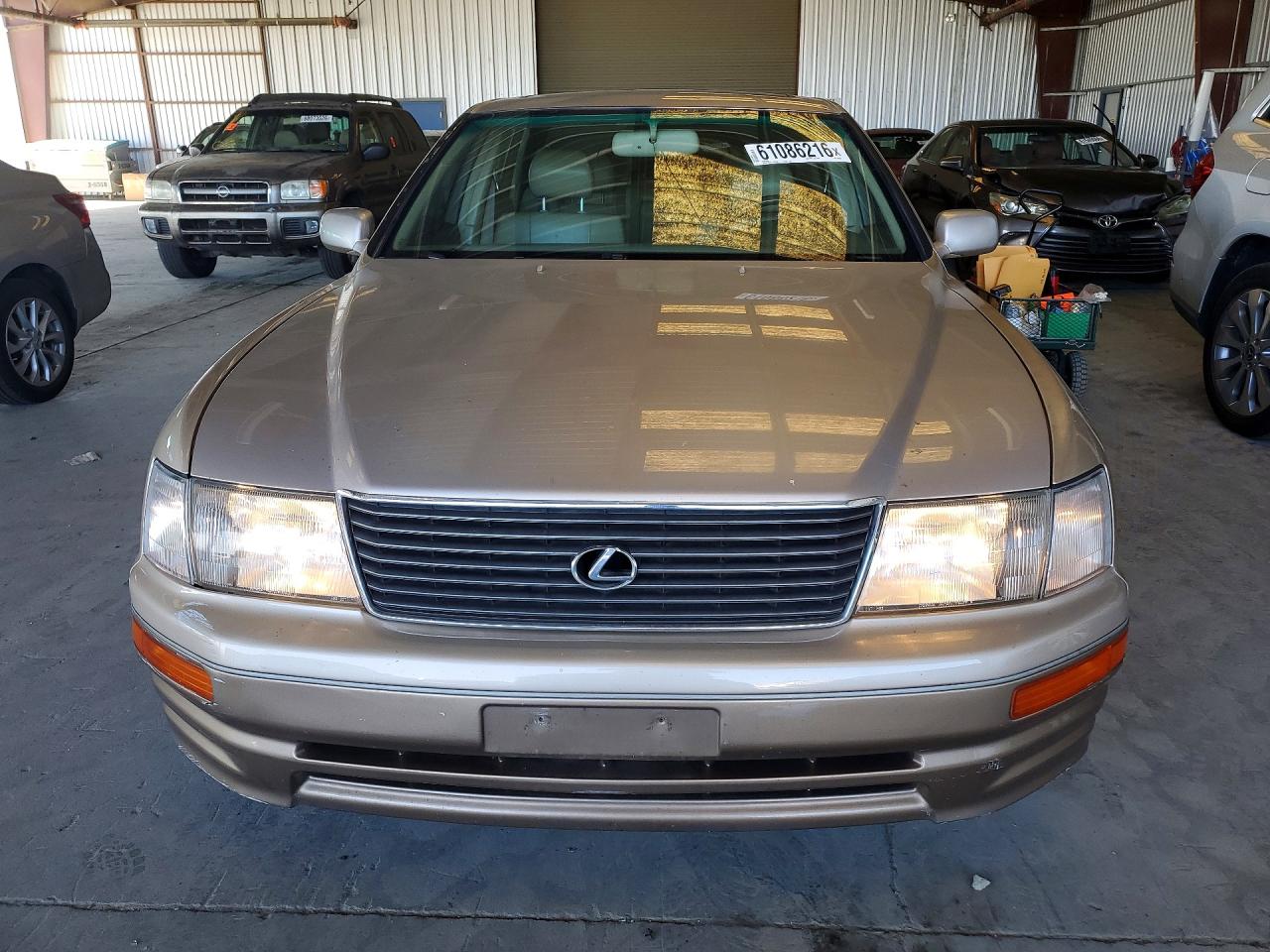 1996 LEXUS LS400