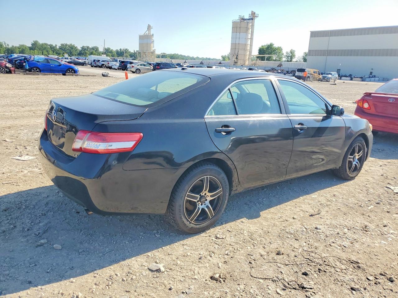 2010 TOYOTA CAMRY