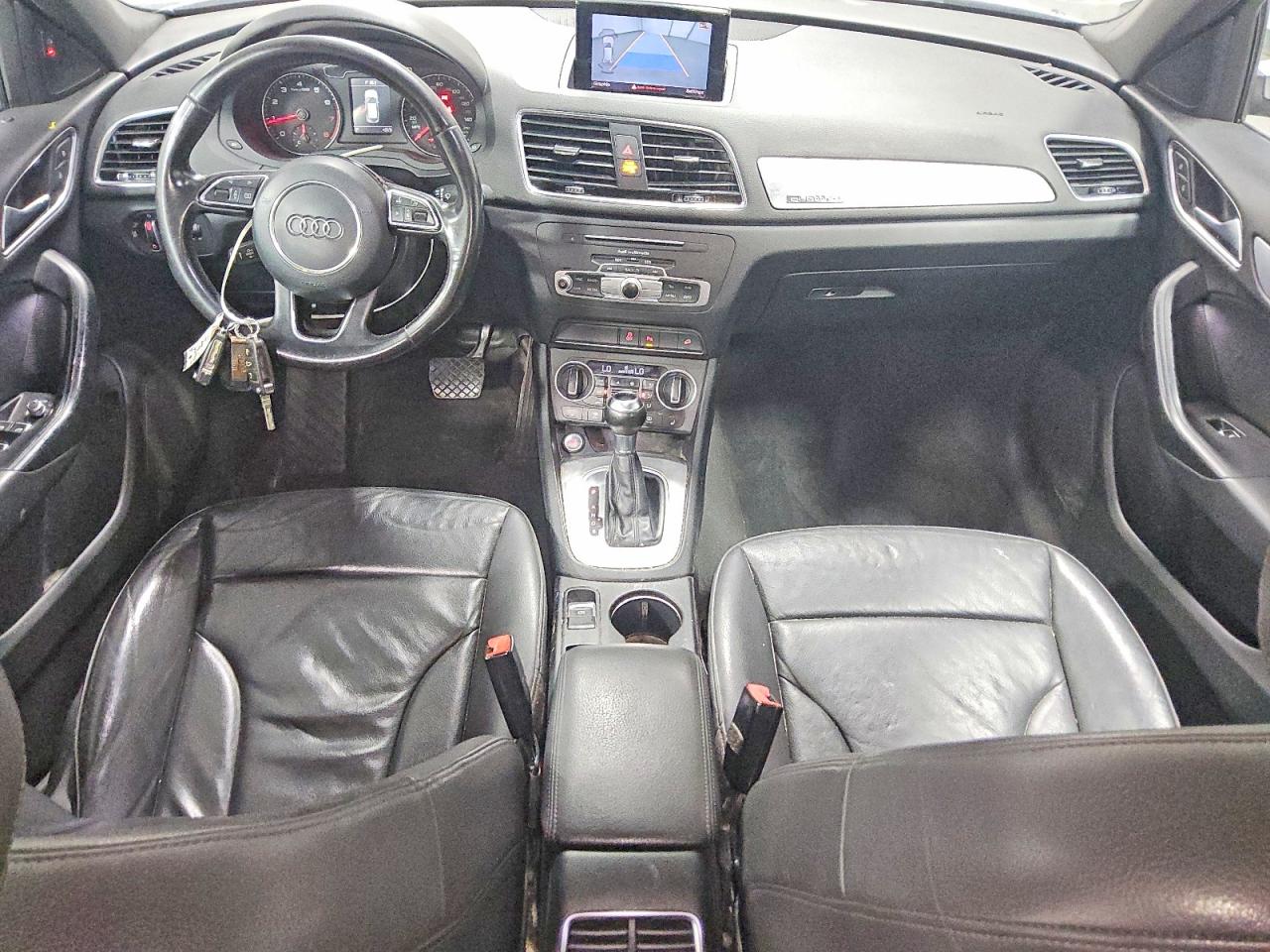 2016 AUDI Q3