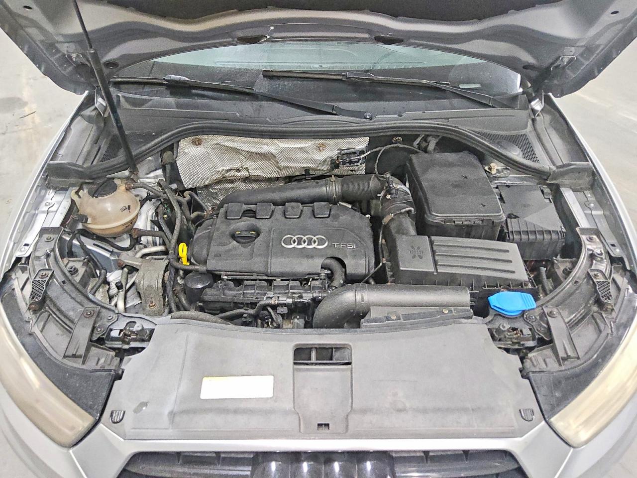 2016 AUDI Q3