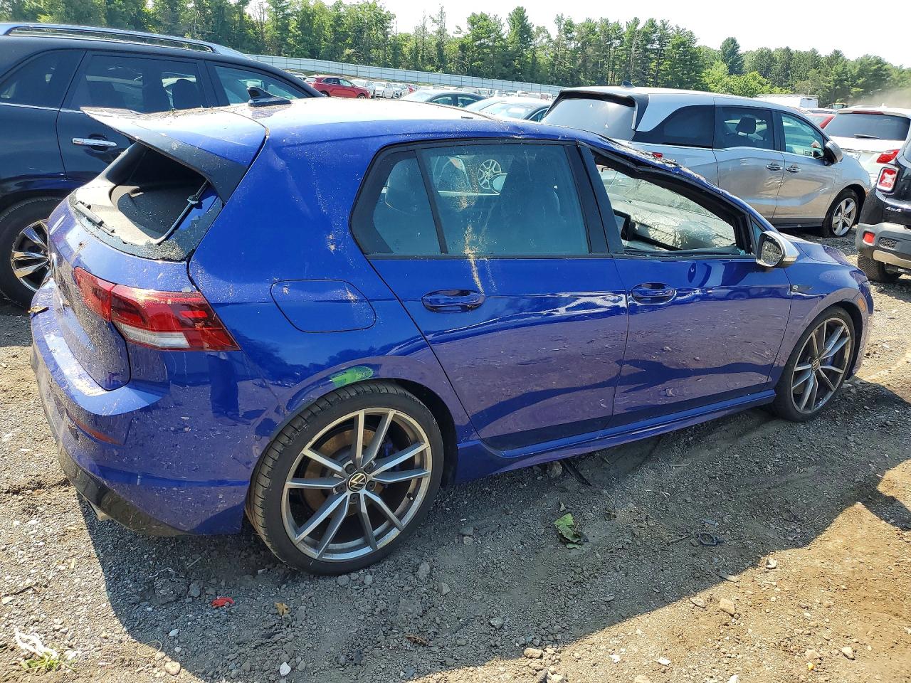 2024 VOLKSWAGEN GOLF