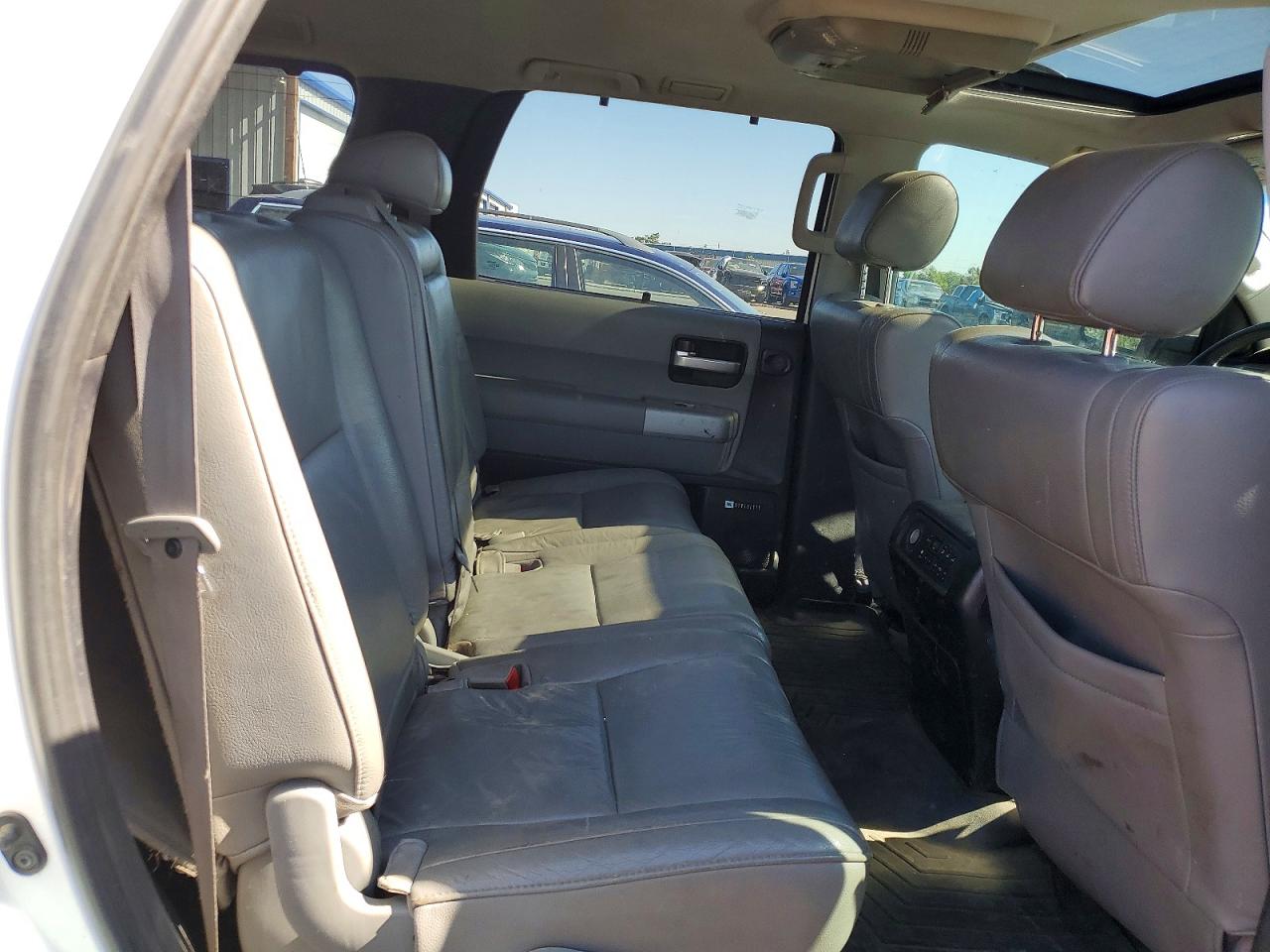 2008 TOYOTA SEQUOIA