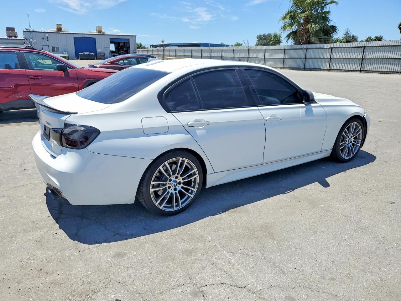 2013 BMW 3 SERIES
