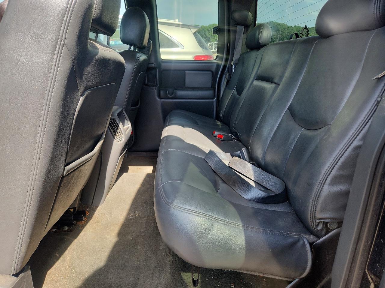 2004 CHEVROLET SILVERADO