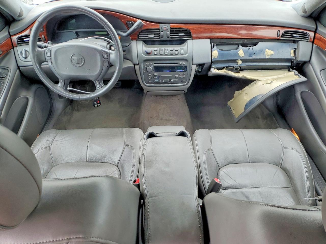 2005 CADILLAC DEVILLE
