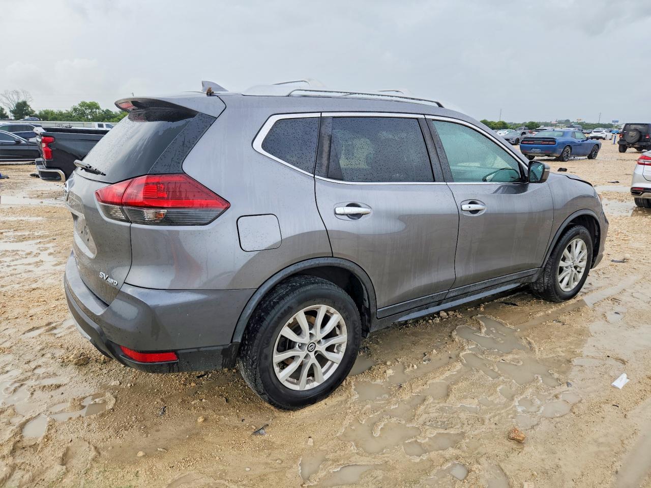 2018 NISSAN ROGUE