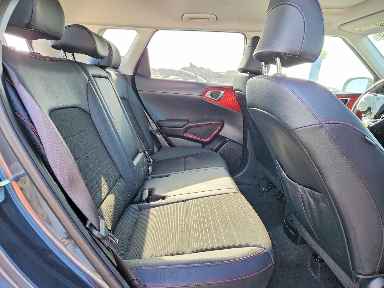 2022 KIA SOUL
