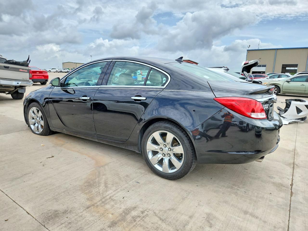 2013 BUICK REGAL
