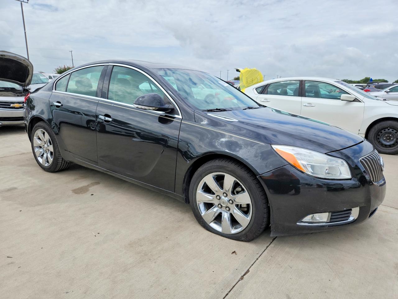 2013 BUICK REGAL