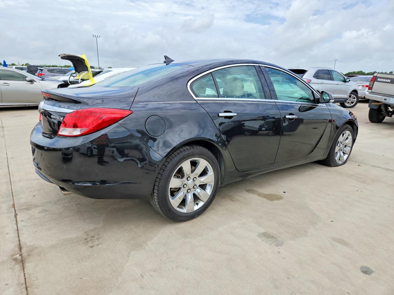 2013 BUICK REGAL