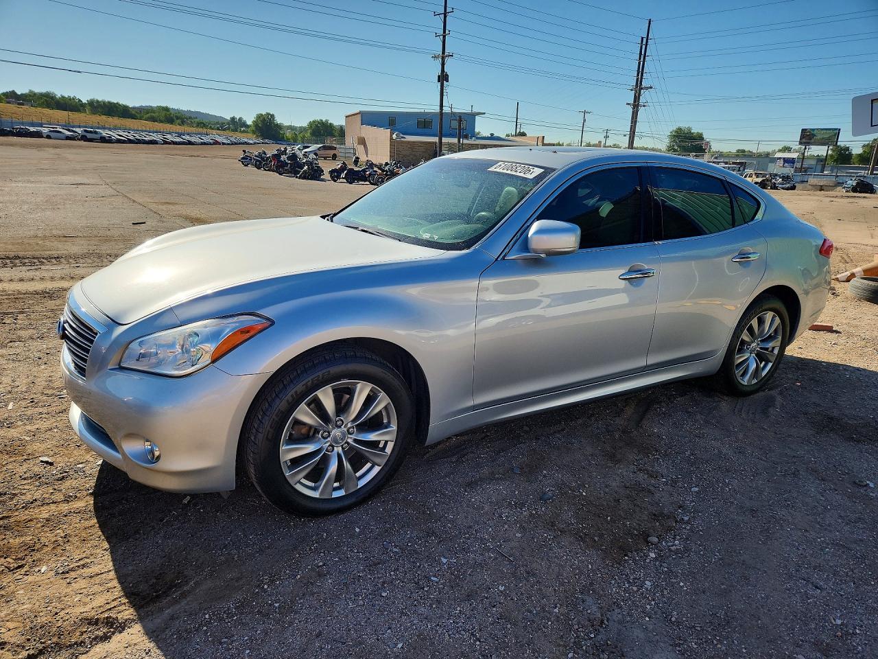 2013 INFINITI M37