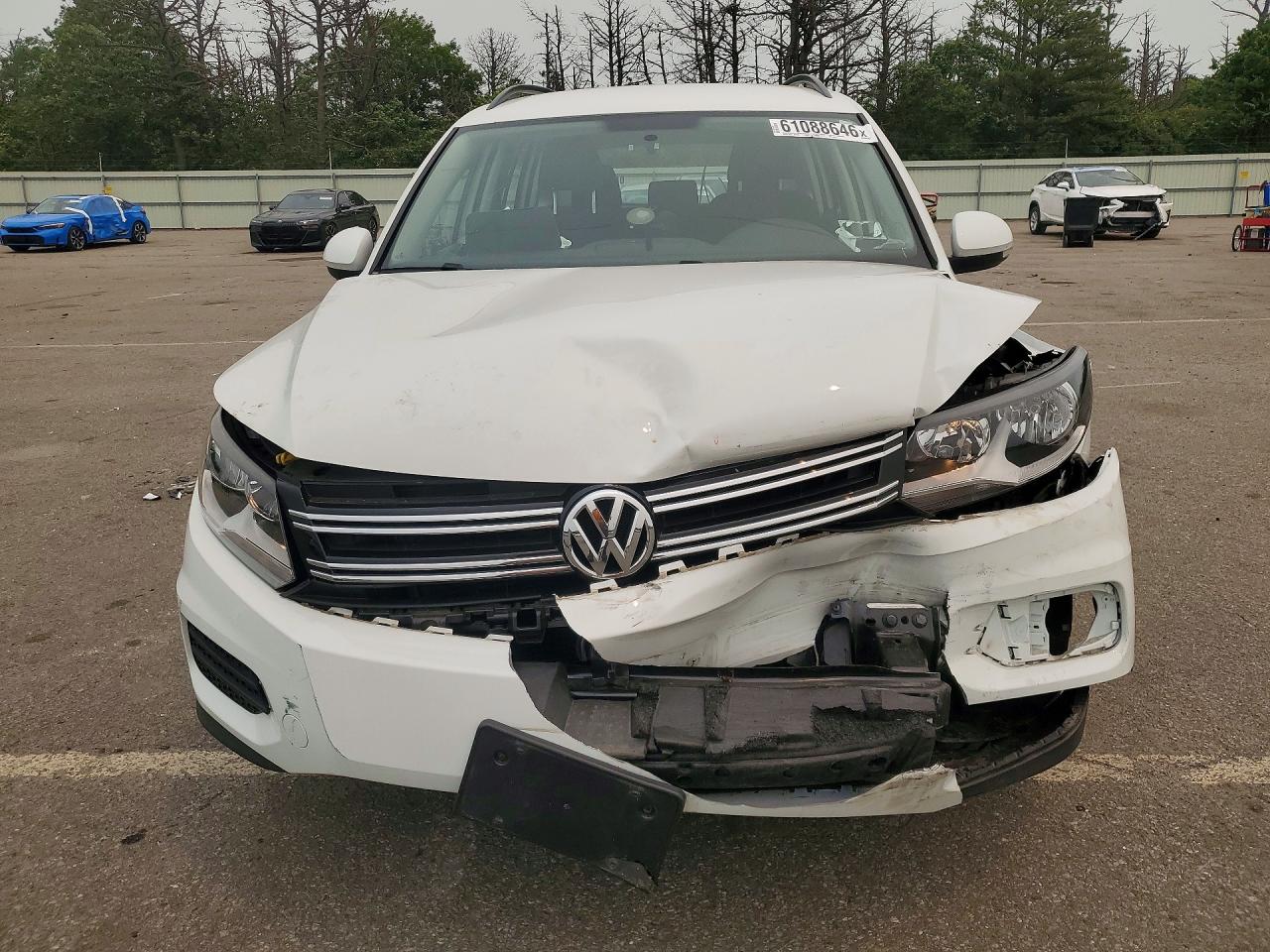 2017 VOLKSWAGEN TIGUAN