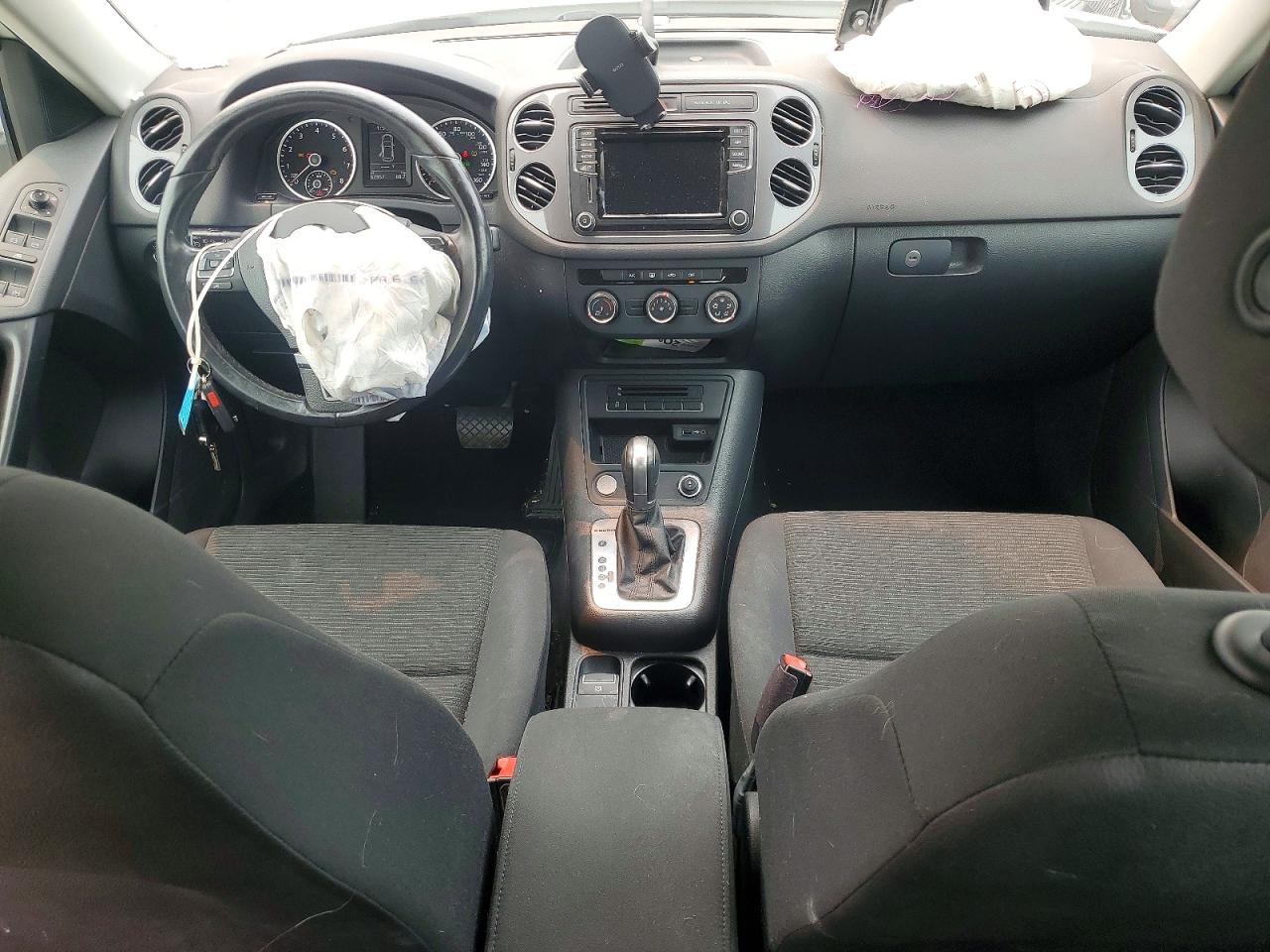 2017 VOLKSWAGEN TIGUAN