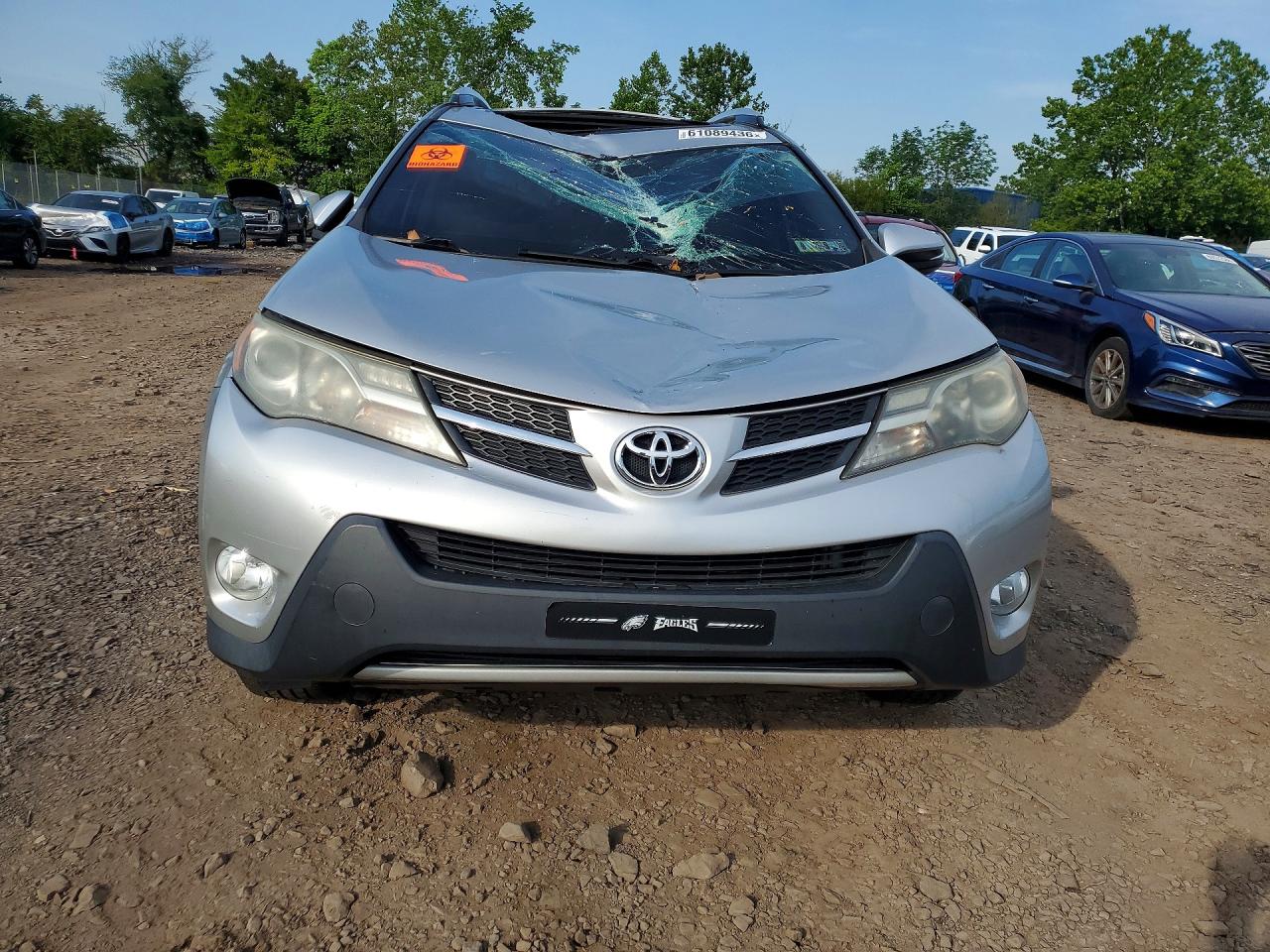 2015 TOYOTA RAV4