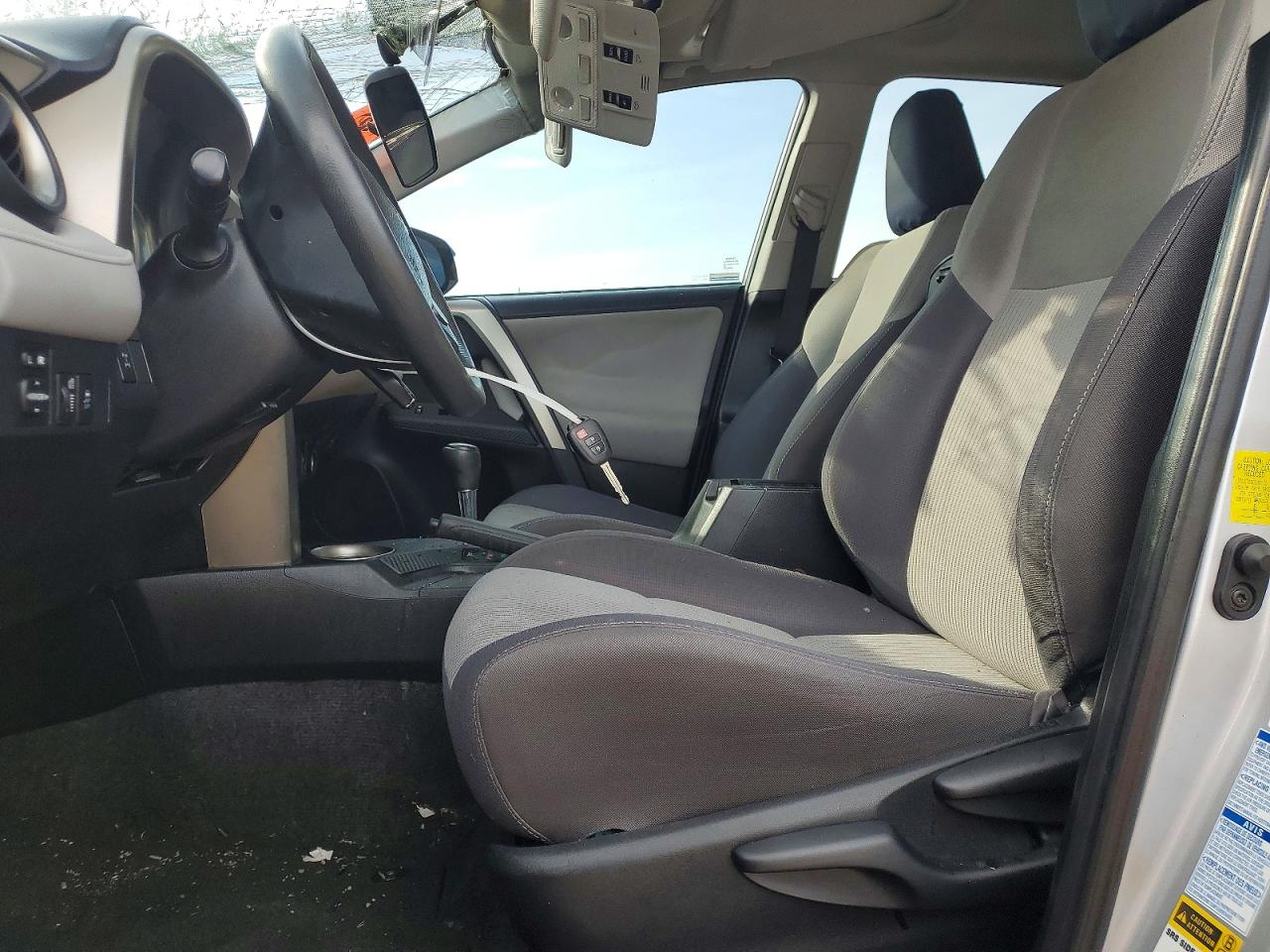 2015 TOYOTA RAV4