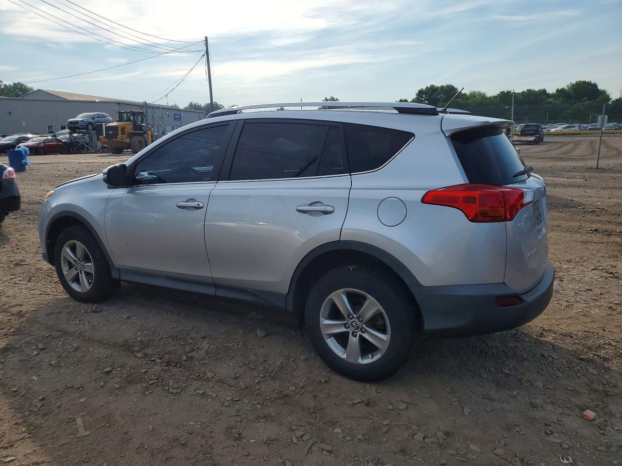 2015 TOYOTA RAV4